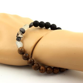 Bracelet Quartz à inclusions de Tourmaline du Brésil + Perles Onyx noir mat + bois 8 mm.