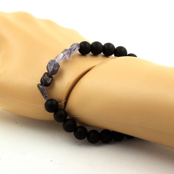 Bracelet Cordierite Iolite de Madagascar + Perles Onyx noir mat 8 mm.