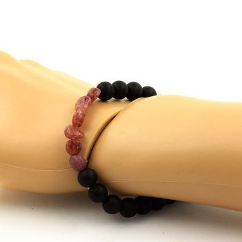 Bracelet Rubis du Brésil + Perles Onyx noir mat 8 mm.