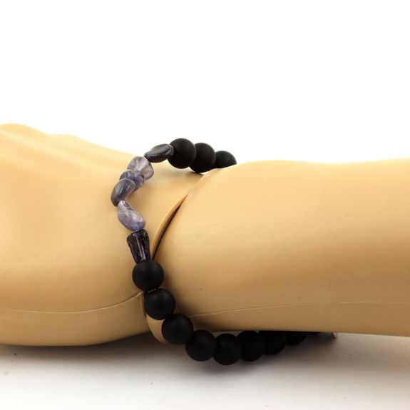 Bracelet Cordierite Iolite de Madagascar + Perles Onyx noir mat 8 mm.