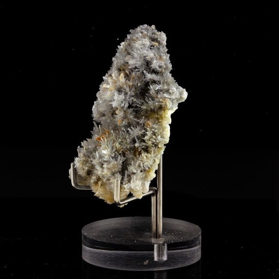 Gypse. 63.20 ct.