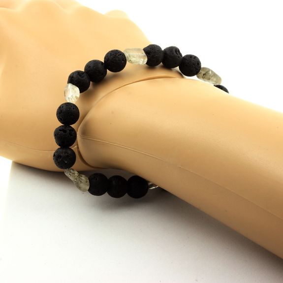 Bracelet Quartz Tourmaline rutile du Brésil + Perles Lave 8 mm.