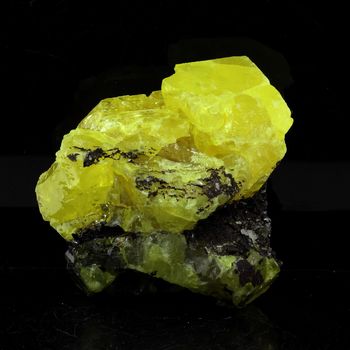 Soufre. 244.20 ct.