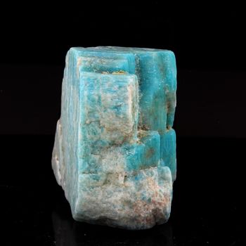 Amazonite. 586.5 ct.