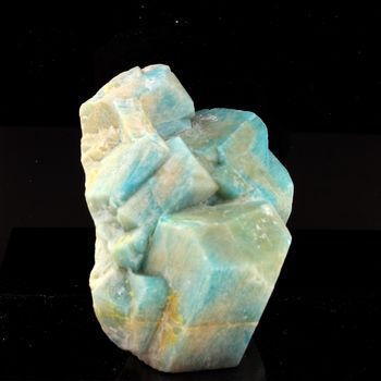 Amazonite. 708.5 ct.