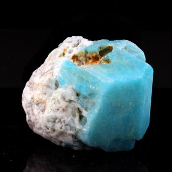 Amazonite. 573.0 ct.