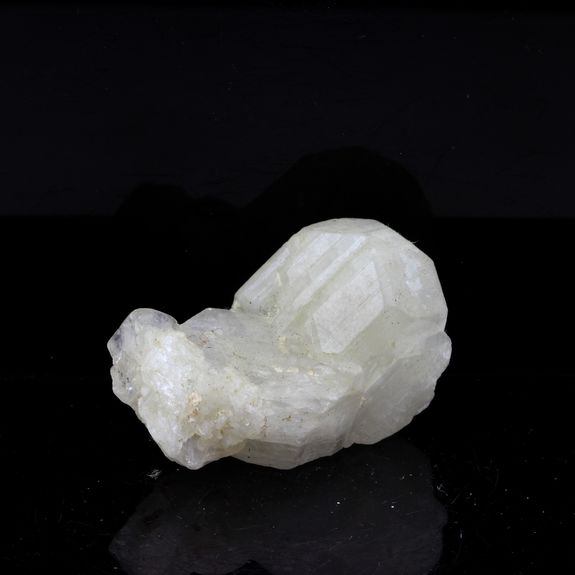 Albite. 109.5 ct.