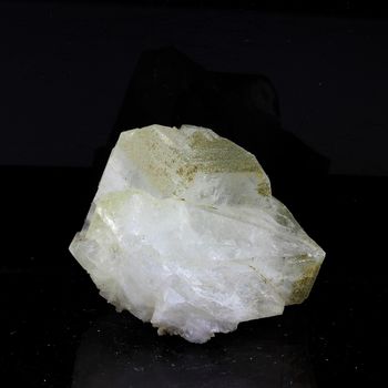 Adularia. 209.5 ct.