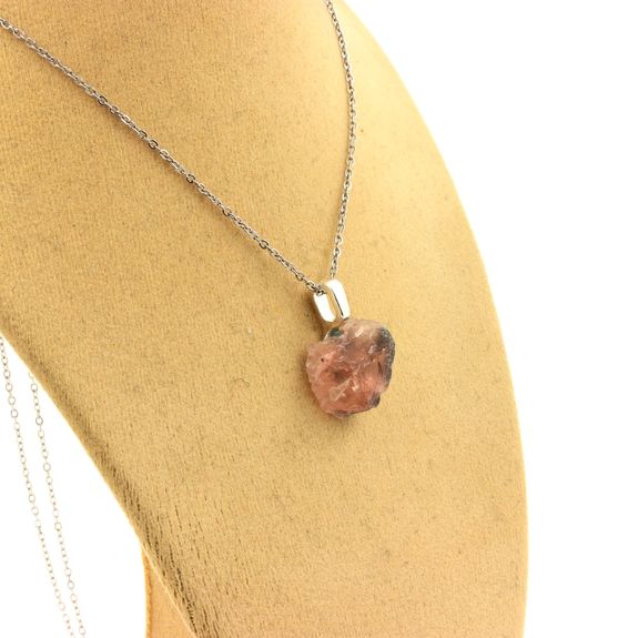 Raw Fluorite necklace. 10.43 ct.