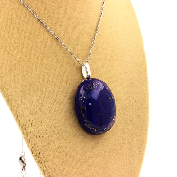 Collier Lapis Lazuli. 64.91 ct.