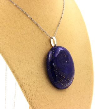 Collier Lapis Lazuli. 81.60 ct.