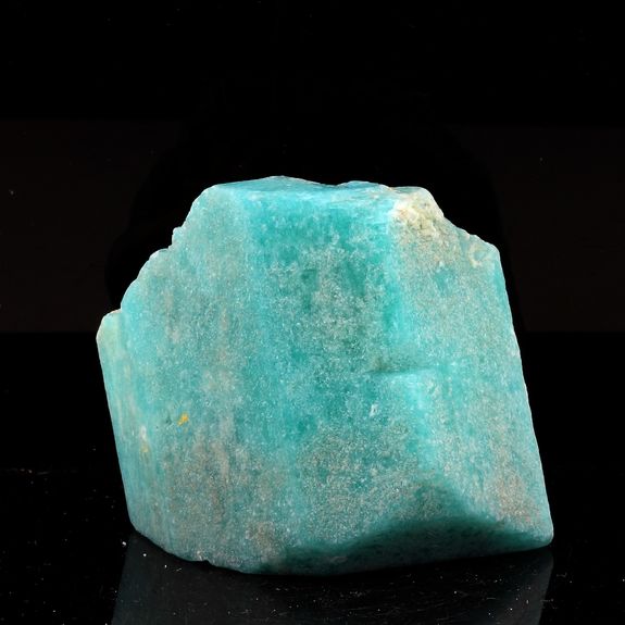 Amazonite. 317.5 ct.