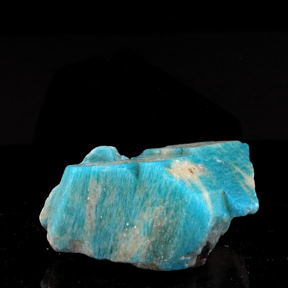 Amazonite. 284.5 ct.