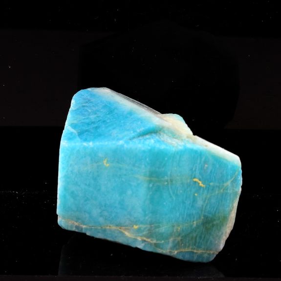 Amazonite. 384.5 ct.