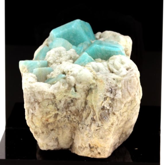 Amazonite. 2166.0 ct.