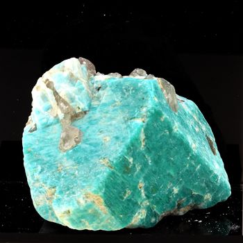 Amazonite. 1365.5 ct.