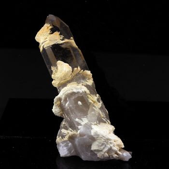 Smoky Quartz + Baryte. 191.5 ct.