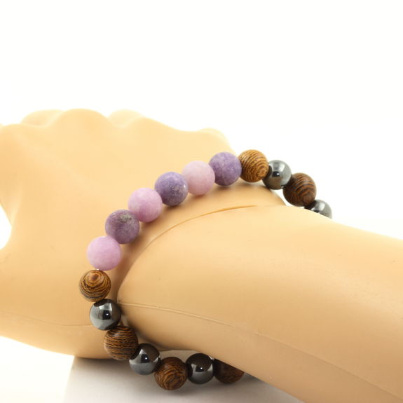 Bracelet Perles Mica violet mat + Hématite + bois 8 mm.