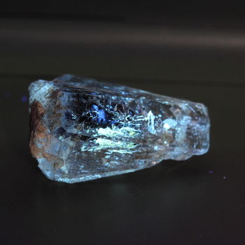 Quartz Petrole. 12.23 ct.