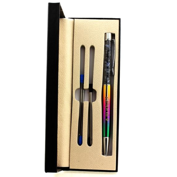 Raw Sapphire mineral pen Madagascar.