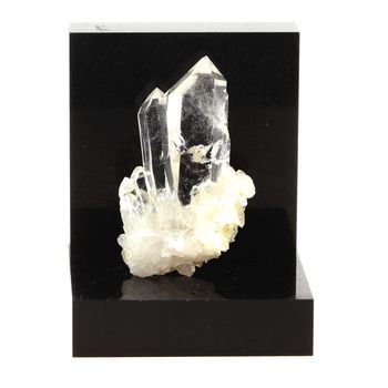 Quartz + Pyrite. 50.40 ct.