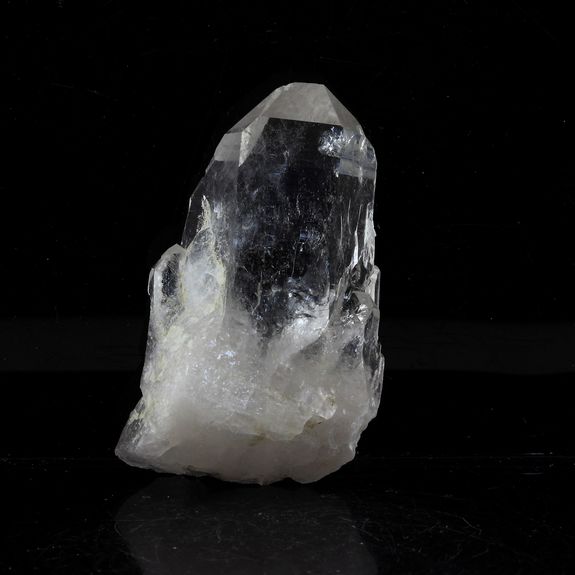Quartz. 94.15 ct.