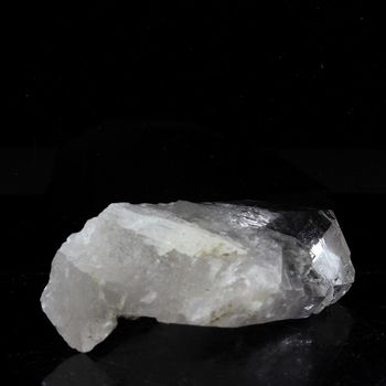 Quartz. 94.15 ct.