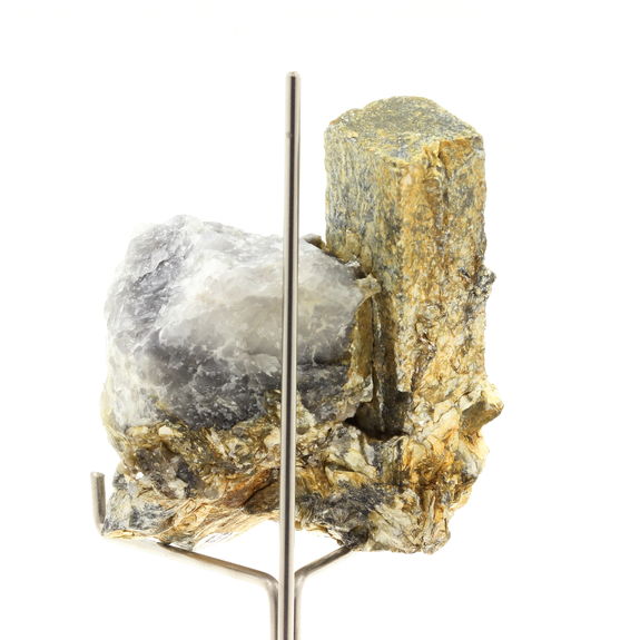 Andalousite pseudo Pinite. 1313.40 ct.