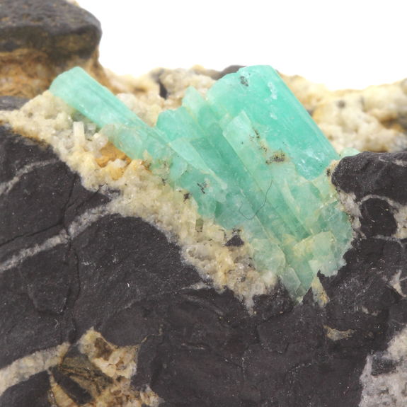 Emerald. 1113.20 ct.