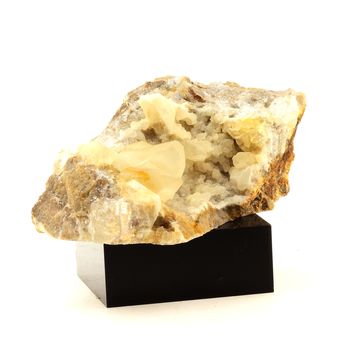Calcite. 981.5 ct.