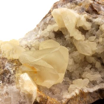 Calcite. 981.5 ct.