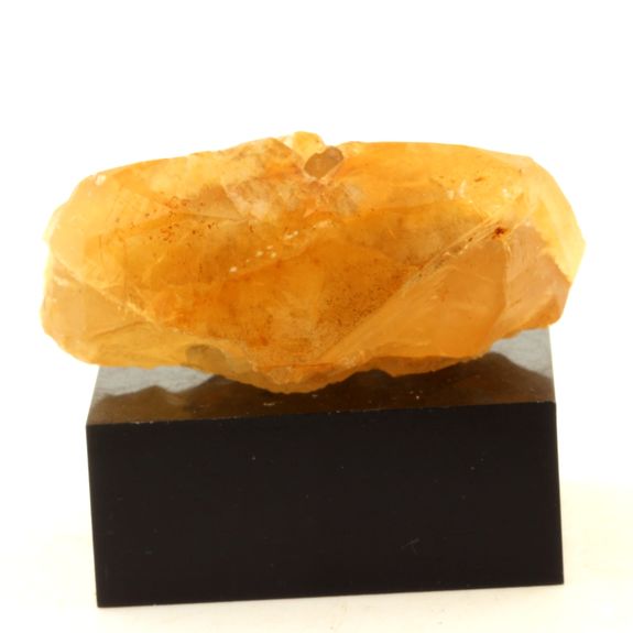 Calcite. 439.0 ct.