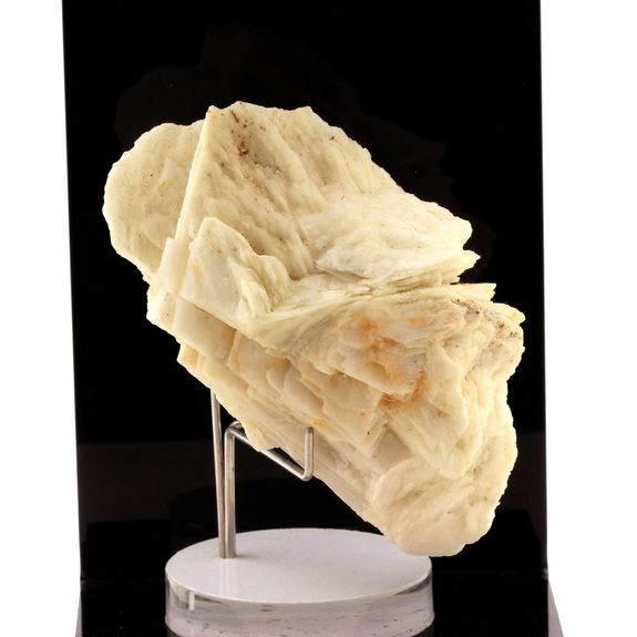 Baryte. 1852.80 ct.