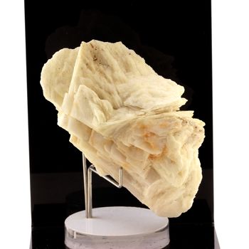 Baryte. 1852.80 ct.