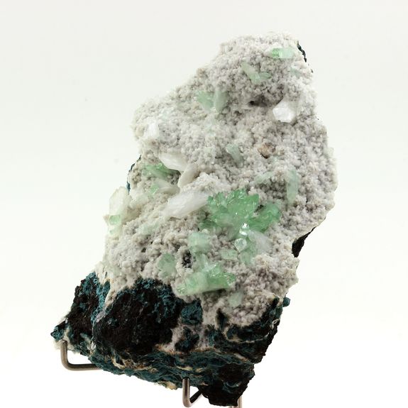 Fluorapophyllite-(K) + Stilbite. 2645.0 ct.