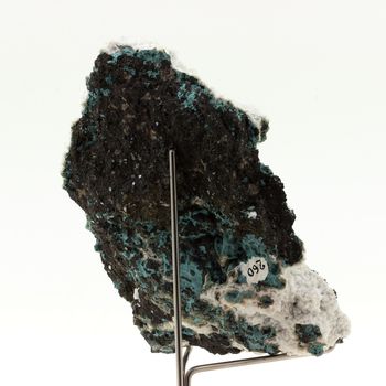 Fluorapophyllite-(K) + Stilbite. 2645.0 ct.