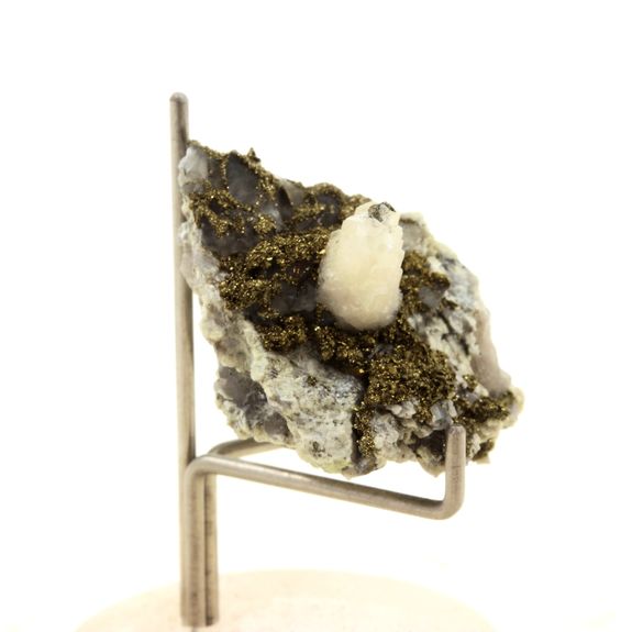 Pyrite + Marcasite + Baryte. 68.0 ct.