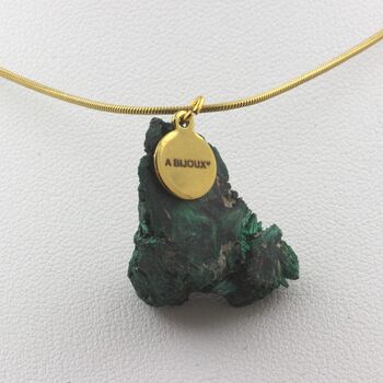Collier Malachite brut. 28.00 ct.