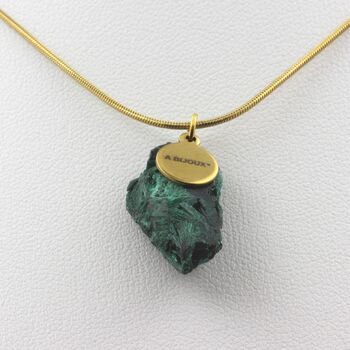 Collier Malachite brut. 15.76 ct.
