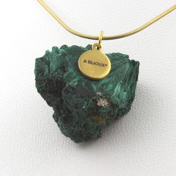 Collier Malachite brut. 76.75 ct.