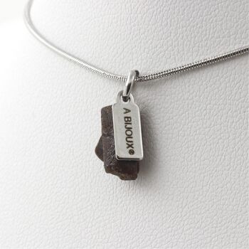 Collier Staurolite brut. 4.50 ct.