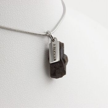 Collier Staurolite brut. 07.00 ct.