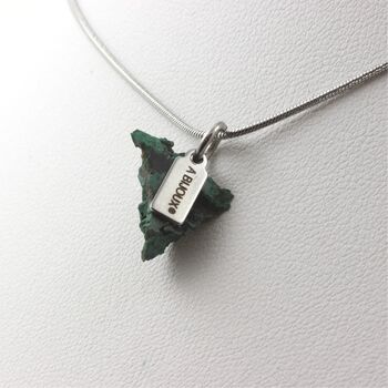 Collier Malachite brut. 6.00 ct.