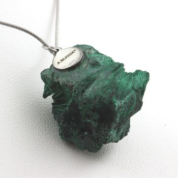 Collier Malachite brut. 85.05 ct.