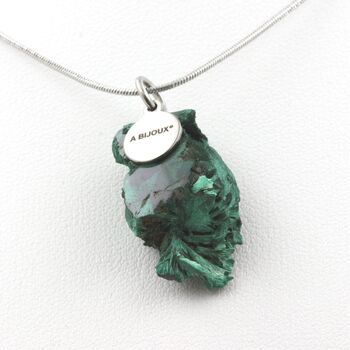 Collier Malachite brut. 30.85 ct.