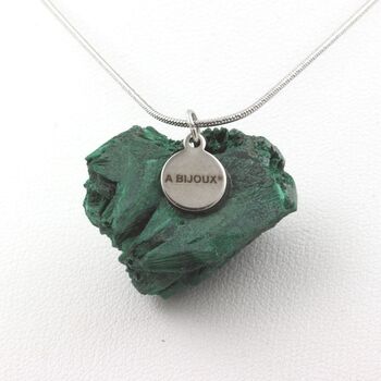 Collier Malachite brut. 65.20 ct.
