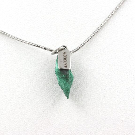 Collier Malachite brut. 5.05 ct.