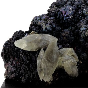 Calcite + Chalcopyrite + Marcasite + Pyrite. 6240.0 ct.