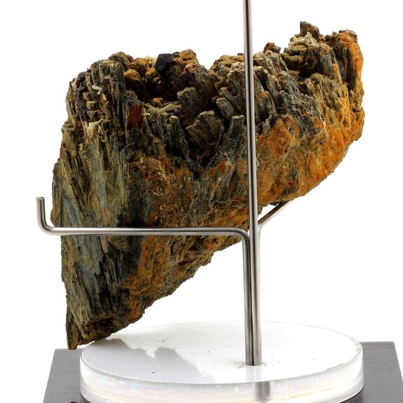 Andradite Garnet + Hedenbergite + Prase Quartz. 2042.10 ct.