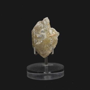 Cerussite. 175.35 ct.